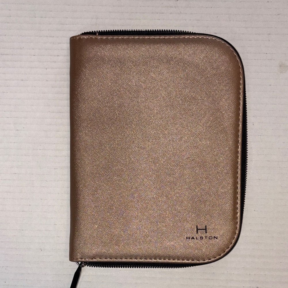 Halston travel jewelry case NWOT